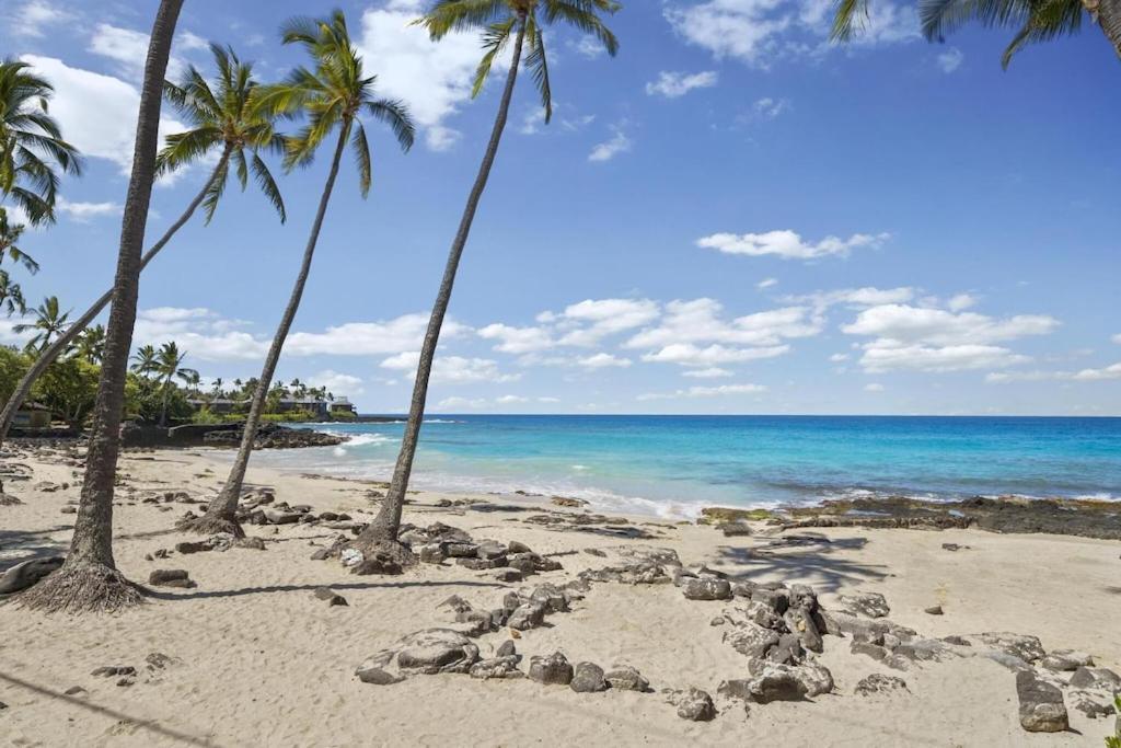 Hawaiian-Style Oceanview Across The Street From Historic Magic Sands Beach Park - White Sands Village 202 Каилуа-Кона Экстерьер фото